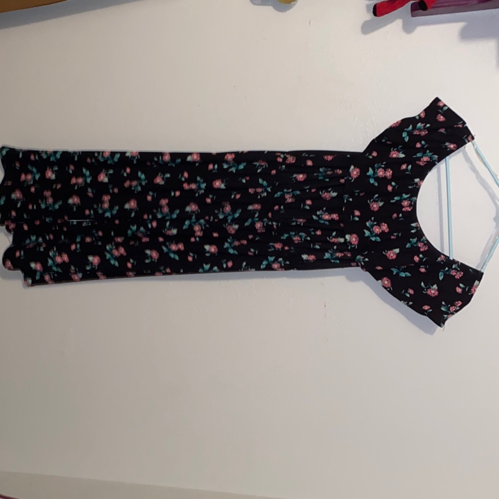 one pieces black with rose